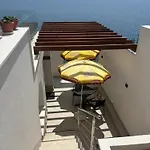 Olive Tree Apartment *